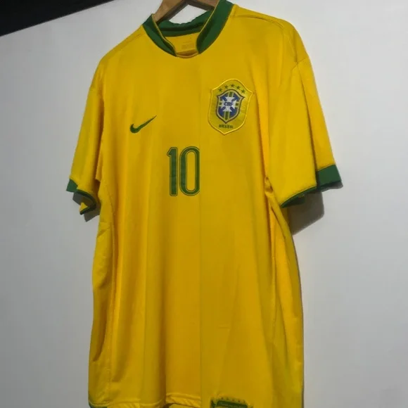Nike XXL Brazil 2006-2008 National Football Team Jersey - Picture 6 of 14